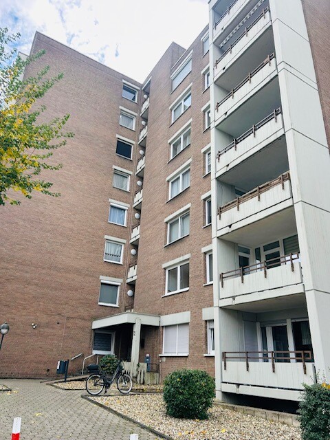 Au�n Ansicht Etagenwohnung Neuss / Holzheim