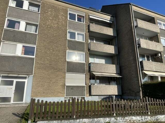Aussenansicht (2) Aachen / Rothe Erde Erdgeschosswohnung Wohnen mit Komfort in begehrter Lage - Stilvolle 3-Zimmer-Eigentumswohnung m Balkon - Hirsch Center