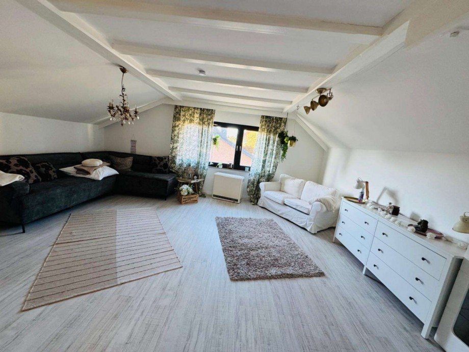 DG -Wohnzimmer (3) Zweifamilienhaus Langerwehe