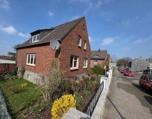 IMG_7241 Freistehendes, renovierungsbed�rftiges Einfamilienhaus mit gro�z�gigem Grundst�ck im Dornr�schenschlaf