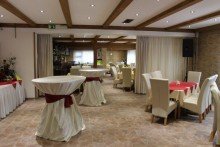 Saal Hotel- und Gastronomiebetrieb mit Veranstaltungssaal, Lagerhalle und Betreiberwohnung zur Verpachtung