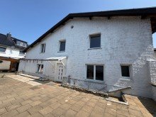 Nebenhaus Zwei H�user auf einem Grundst�ck mit Hof und gro�em Garten - mit Ausbau- & Entwicklungspotenzial
