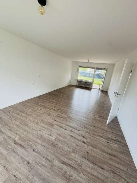 EG-Wohn-Esszimmer Reihenmittelhaus Niederkassel / Rheidt