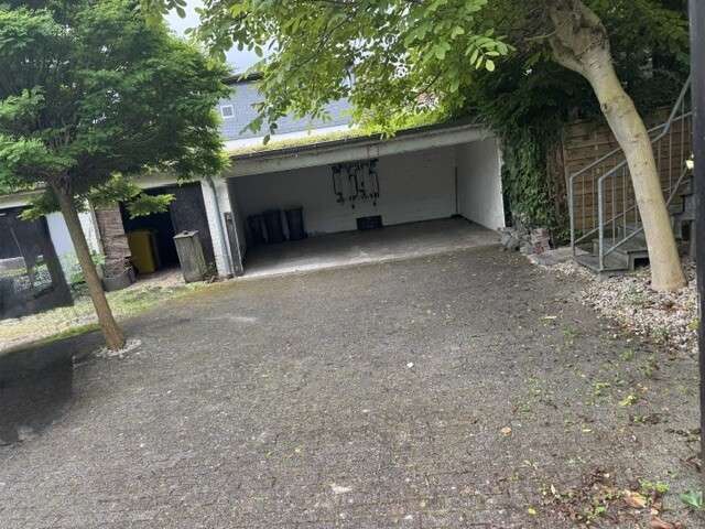 Innenhof Garage - Kopie Etagenwohnung Baesweiler