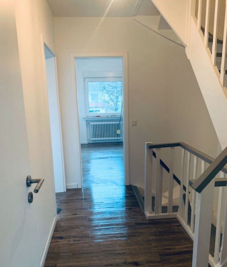Flur zur K�che Reihenhaus Niederkassel / Rheidt