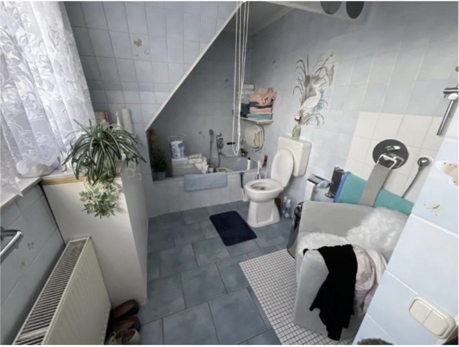 DG-WE hinten Badezimmer Zweifamilienhaus Aachen-Eilendorf