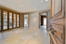 Entr�e Luxuri�ses Penthouse in bester Lage von Maaseik