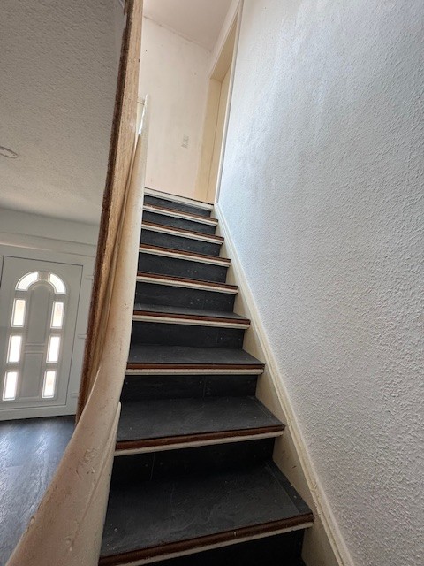 NH- Treppe zum 1.OG Zweifamilienhaus D�ren