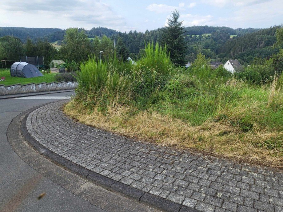 Eckgrundst�ck Kurve Wohngrundst�ck Hellenthal - Kuhlheck