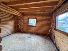 IMG_8402 Fluthaus - Holz-Einfamilienhaus mit Doppelgarage im Dornr�schenschlaf
Solide Basis f�r Macher und Handwerker