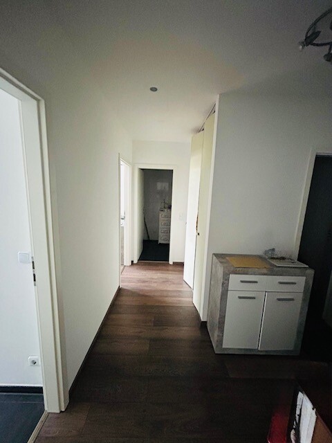 Diele Etagenwohnung Neuss / Holzheim