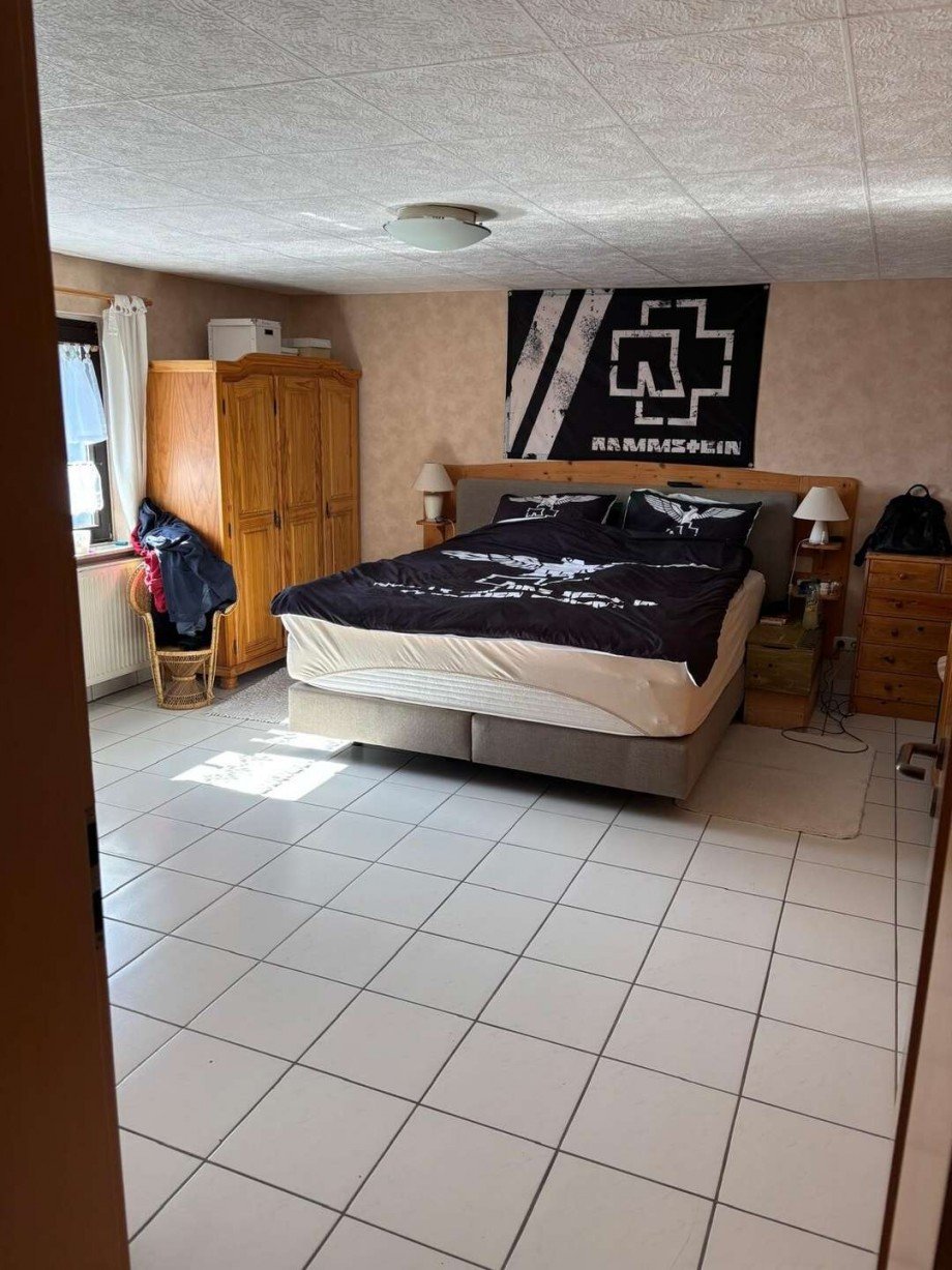 Whg 2 - Schlafzimmer Mehrfamilienhaus Monschau / Konzen
