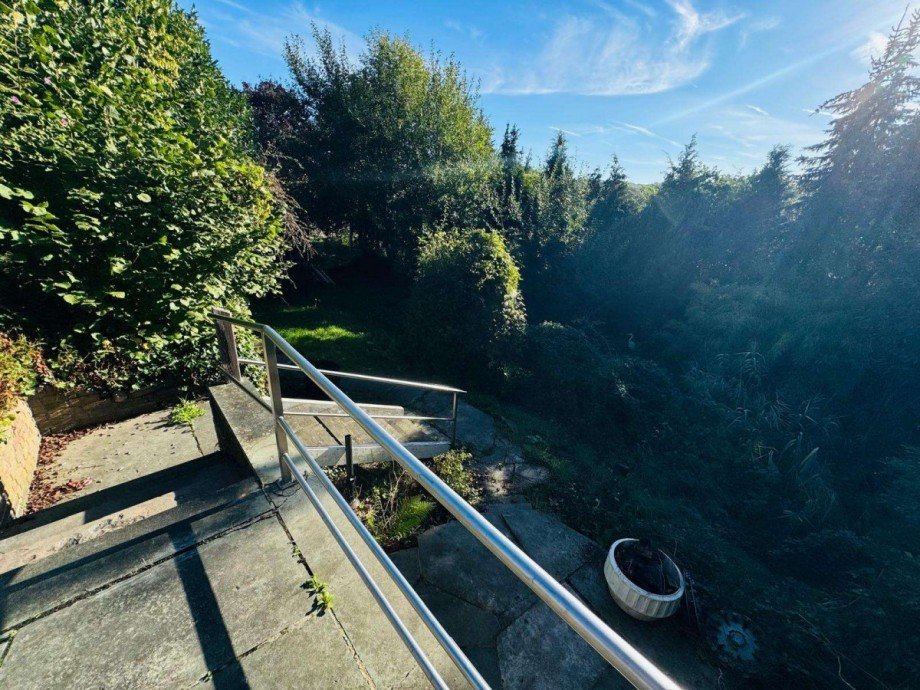 Terrasse vom Gartenh�uschen Zweifamilienhaus Langerwehe