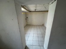 Keller (5) Freistehendes, renovierungsbed�rftiges Einfamilienhaus mit gro�z�gigem Grundst�ck im Dornr�schenschlaf