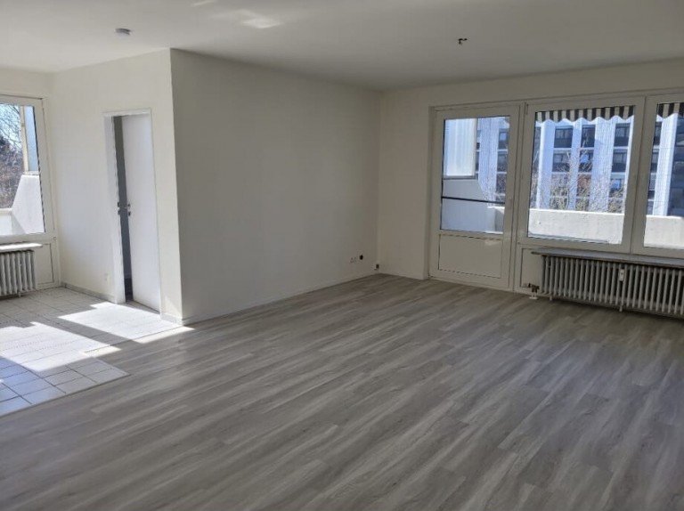 b2f46e98-7c3b-4827-87be-9569762dc4dd Aachen / Haaren Etagenwohnung Aachen-Haaren: Vermietete 3-Zi.-ETW mit 2 Balkonen, Aufzug, Zentral & Top-Anbindung