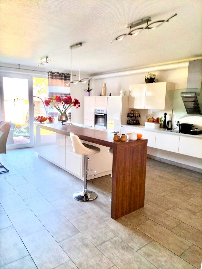 EG K�che Alsdorf Haus Exklusives und gro�z�giges Ein-/Zweifamilienhaus mit vielseitigen Nutzungsm�glichkeiten