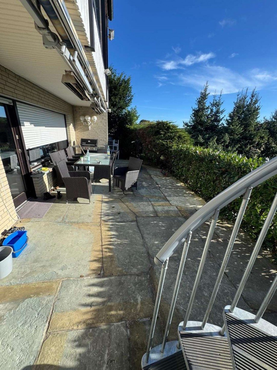 Terrasse UG Wohnung Zweifamilienhaus Langerwehe