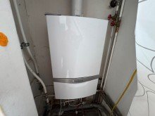 HH G�ste-WC Zwei H�user auf einem Grundst�ck mit Hof und gro�em Garten - mit Ausbau- & Entwicklungspotenzial