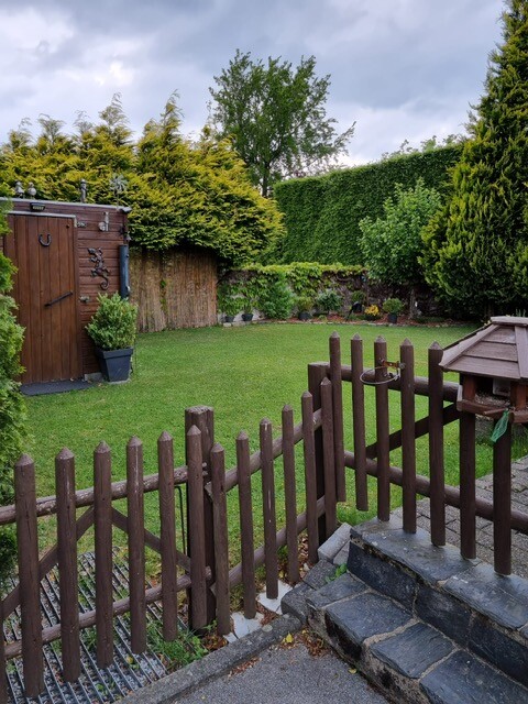 Terassen f�r beide Whg Zweifamilienhaus Monschau / Konzen