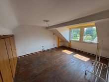 HH-DG Zimmer Zwei H�user auf einem Grundst�ck mit Hof und gro�em Garten - mit Ausbau- & Entwicklungspotenzial