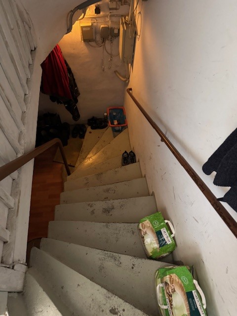 Kellertreppe Reihenmittelhaus Stolberg (Rheinland) / Breinig