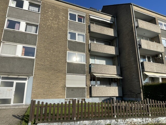 Aussenansicht (2) Aachen / Rothe Erde Erdgeschosswohnung Wohnen mit Komfort in begehrter Lage - Stilvolle 3-Zimmer-Eigentumswohnung mit Balkon nahe Hirsch Center Aachen