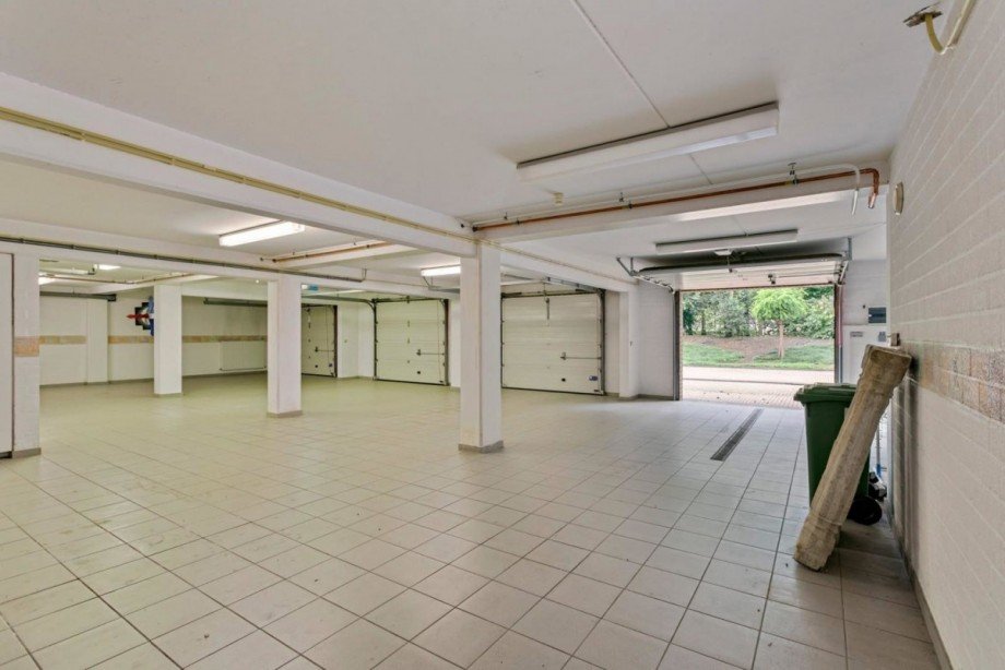 private Garage Penthousewohnung Maaseik