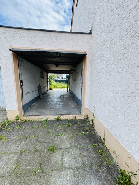 Garage mit Zugang zum Garten Reihenhaus Niederkassel / Rheidt